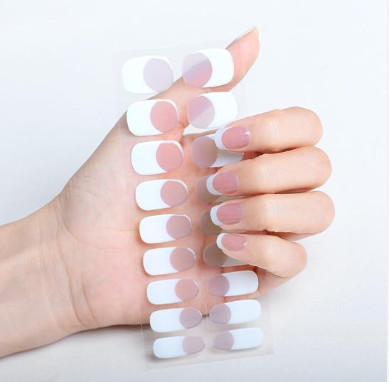 LuxeNails
